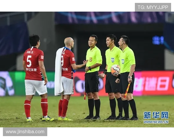 雪球砸裁判后脑罗斯托克或被罚